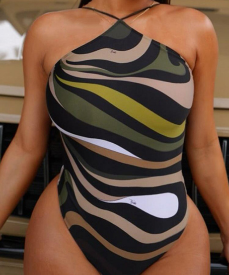 Chic Ripple Wave Halter Bodysuit - Versatile Fall Style & Layering Essential