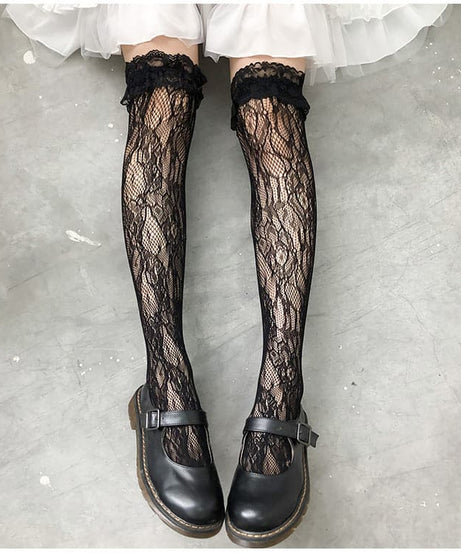 Enchanting White Lace Thigh-High Stockings – Delicate Ruffle Trim for Autumn & Halloween Chic