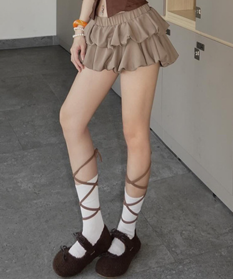 Chic Fall Low-Rise Ruffle Mini Skort - Tiered & Trendy