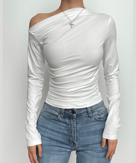 Chic Fall Nights: Asymmetrical Ruched Off-Shoulder Top – Your Essential Black Long Sleeve