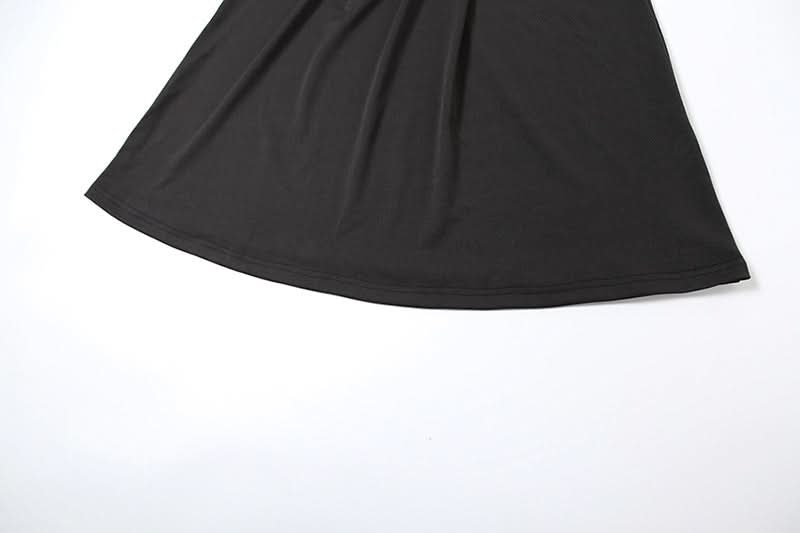 Effortless Elegance: Ruched Black Maxi Skirt for Fall & Holiday Soirées