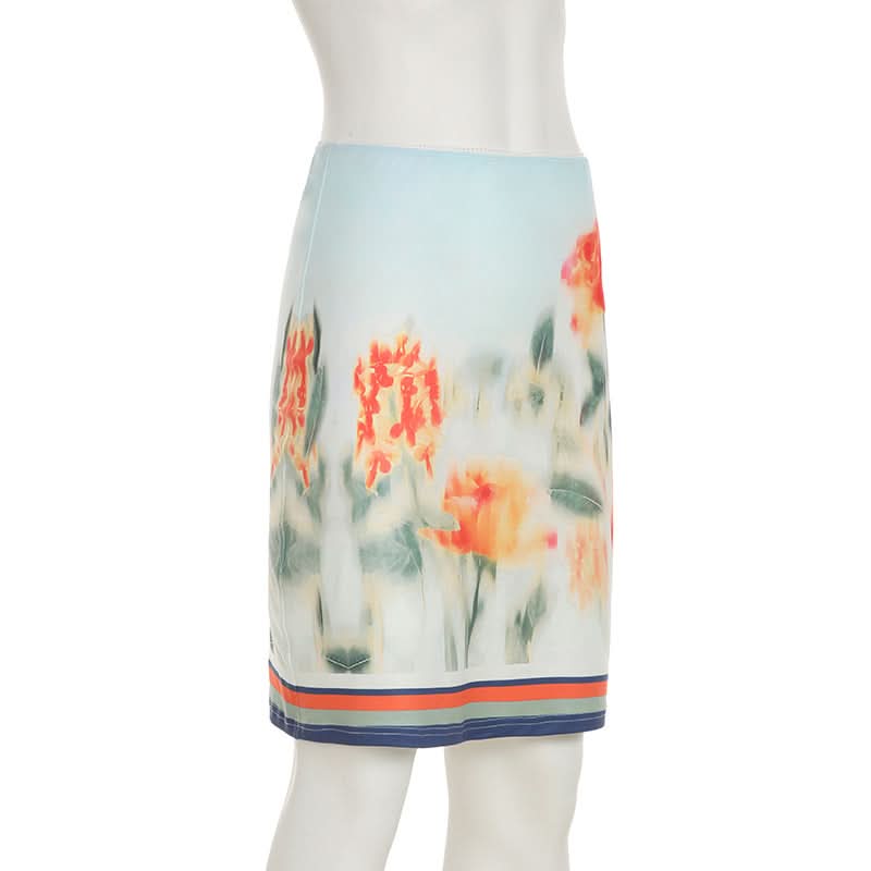 Effortless Chic: Watercolor Floral Mini Skirt with Stylish Striped Hem – Your Fall Transition Essential