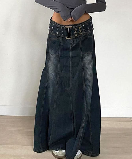 Y2K Revival Dark Wash Denim Maxi Skirt with Statement Studded Belt – Fall 2025 Must-Have