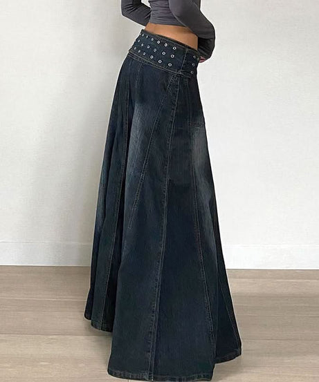 Y2K Revival Dark Wash Denim Maxi Skirt with Statement Studded Belt – Fall 2025 Must-Have