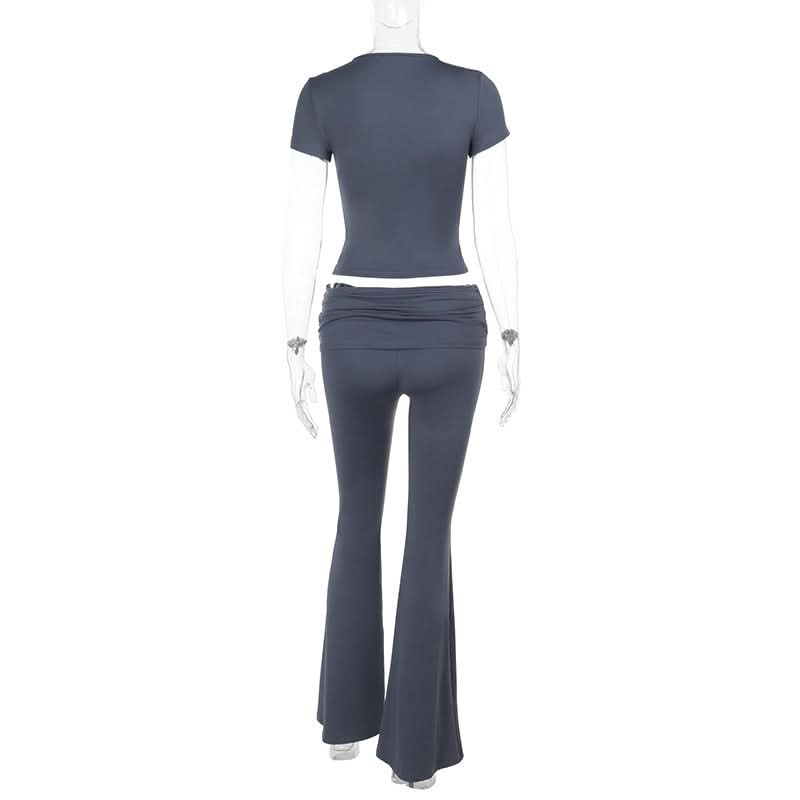 Fall '25 Statement Style: Chic Cut-Out Top & Flared Legging Set – Trendy Two-Piece for American Women