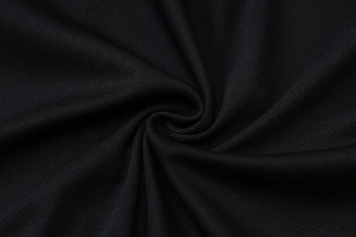 Chic Black & Blush Floral Crop Top - Your Effortless Fall Statement Tee