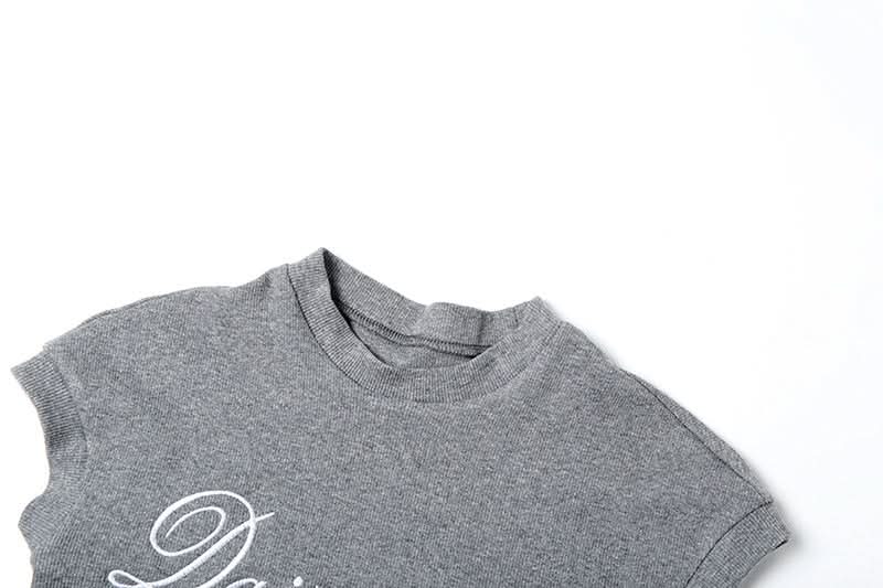 Chic Ribbed Mock Neck Crop Top - Embroidered Letter Graphic Tee for Fall Fashion