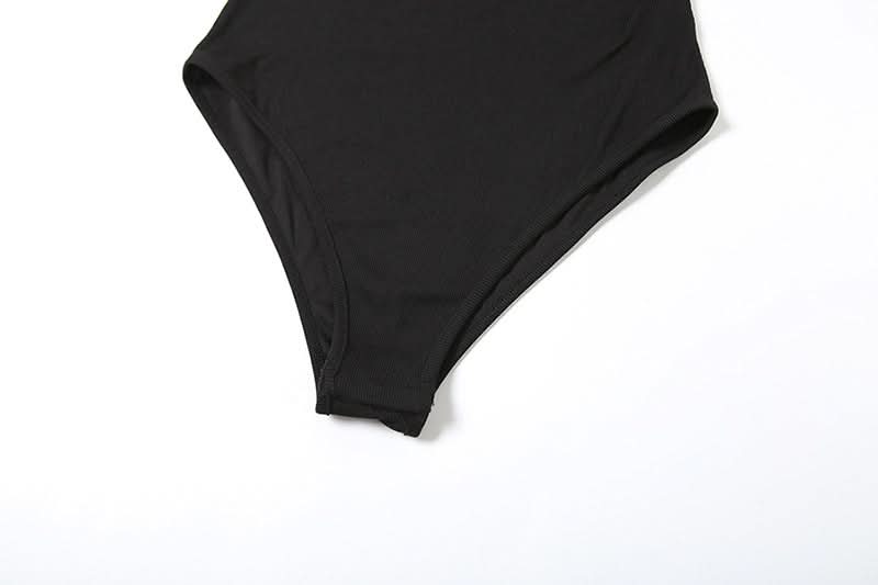 Bubbly Sparkle Halter Bodysuit – Your Go-To for Fall Nights & Holiday Glam