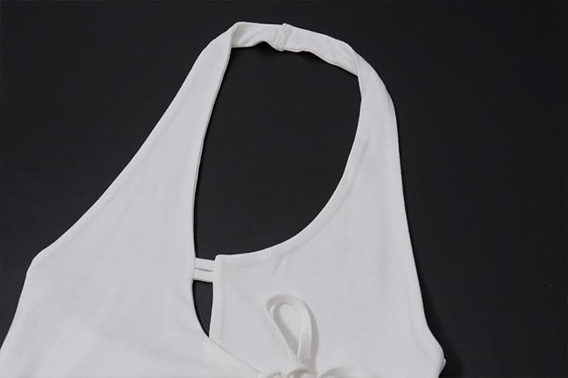 Chic White Halter Cut-Out Crop Top with Adjustable Tie Side – Perfect for Fall Layering & Nights Out