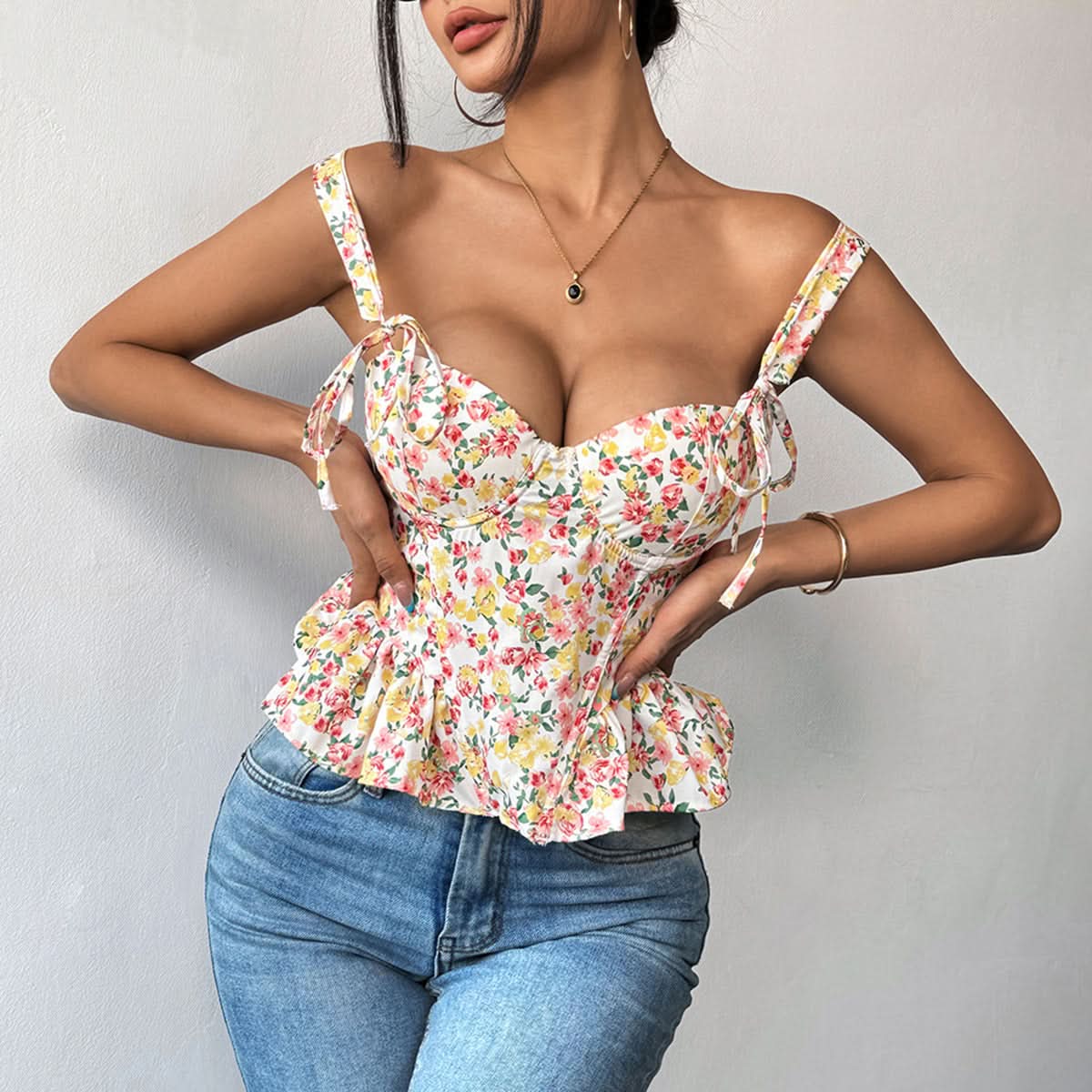 Effortless Chic Sweetheart Floral Peplum Cami Top - Adjustable Tie-Shoulder Style