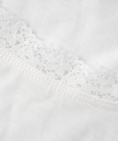Autumn Whisper Lace-Trim Square Neck Tee - Soft & Stylish for Fall Layering
