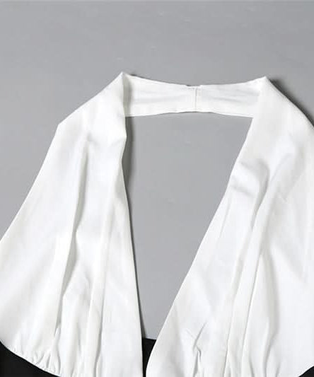 Chic Two-Tone Halter Maxi Dress - Elegant Black & White for Fall & Holiday Parties