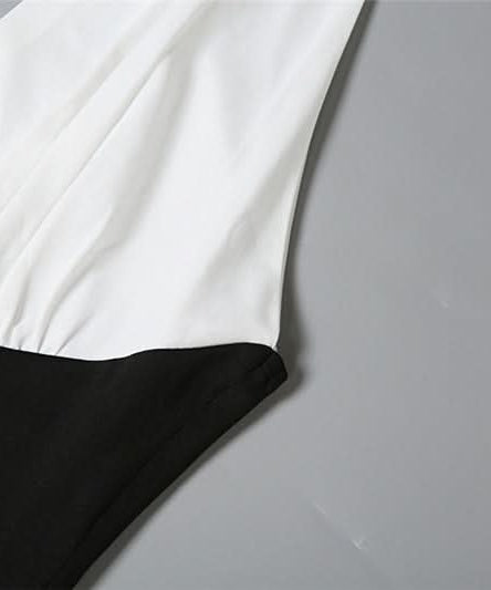 Chic Two-Tone Halter Maxi Dress - Elegant Black & White for Fall & Holiday Parties