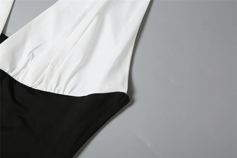 Chic Two-Tone Halter Maxi Dress - Elegant Black & White for Fall & Holiday Parties