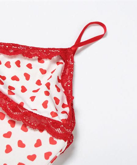Cozy Sweetheart Lace Cami & Shorts Loungewear Set - Adorable Heart Print PJs for Fall Nights