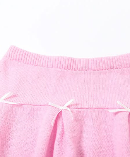 Dreamy Coquette Pink Knit Set: Bow Cami Crop Top & Pleated Mini Skirt (Perfect for Fall Styling!)