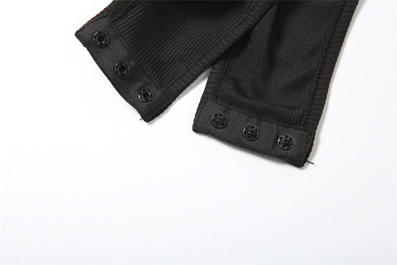 Chic Black High-Neck Sleeveless Bodysuit with O-Ring Detail – Your Fall Fashion Essential