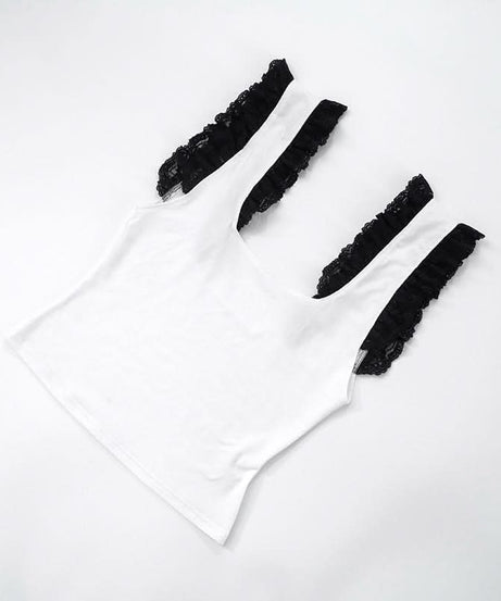 Fall Chic Square Neck Tank Top with Elegant Black Ruffle Lace Details