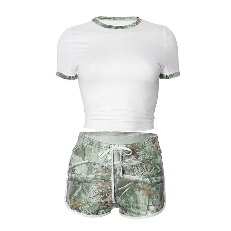 Effortless Fall Style: Women's Cozy Camo Crop Top & Drawstring Shorts Set