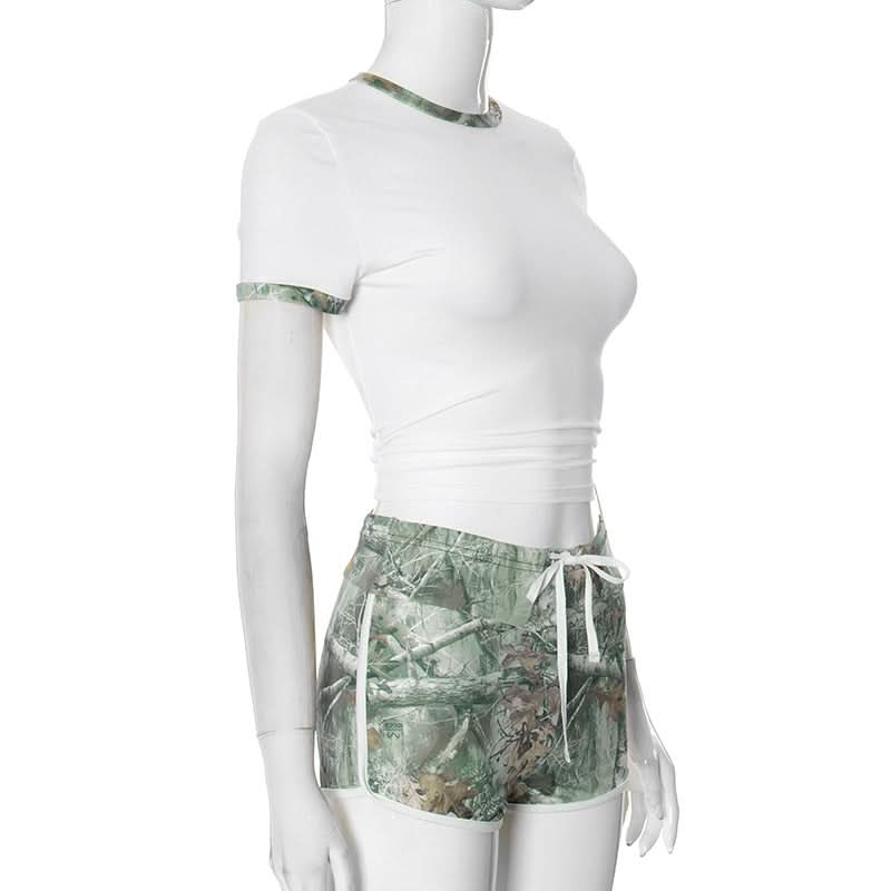 Effortless Fall Style: Women's Cozy Camo Crop Top & Drawstring Shorts Set