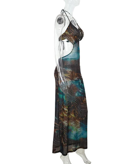 Destination Diva: O-Ring Halter Cut-Out Maxi Dress - Abstract Swirl Print for Resort Glam & Tropical Escapes
