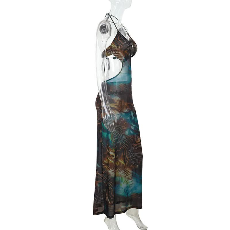 Destination Diva: O-Ring Halter Cut-Out Maxi Dress - Abstract Swirl Print for Resort Glam & Tropical Escapes