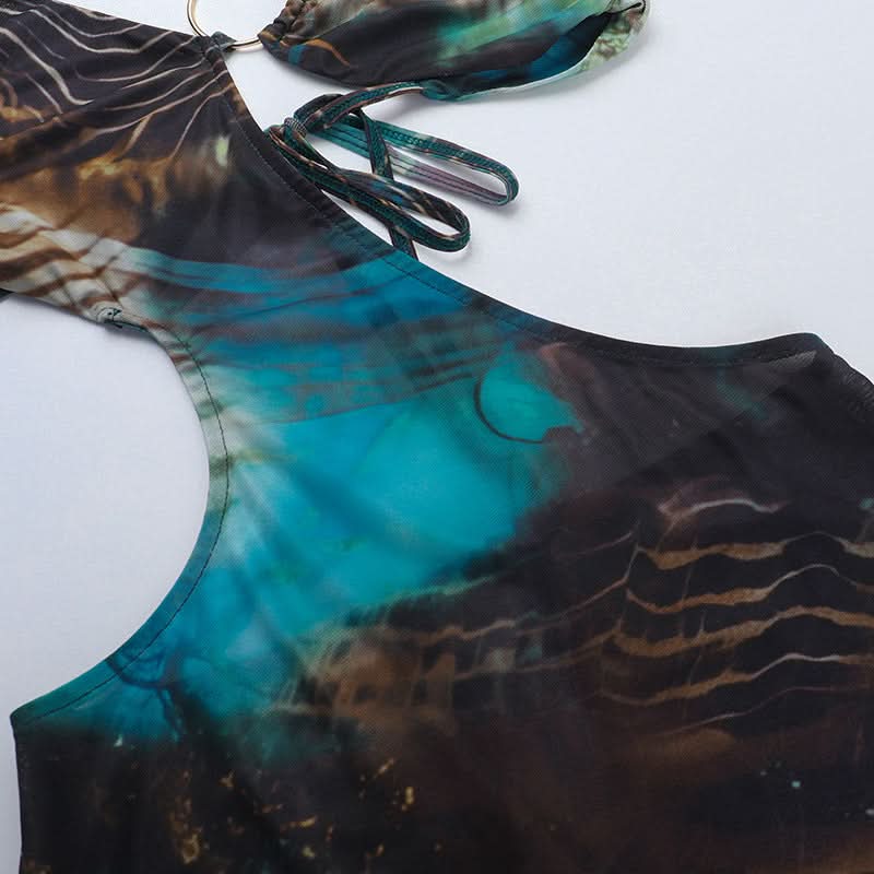 Destination Diva: O-Ring Halter Cut-Out Maxi Dress - Abstract Swirl Print for Resort Glam & Tropical Escapes