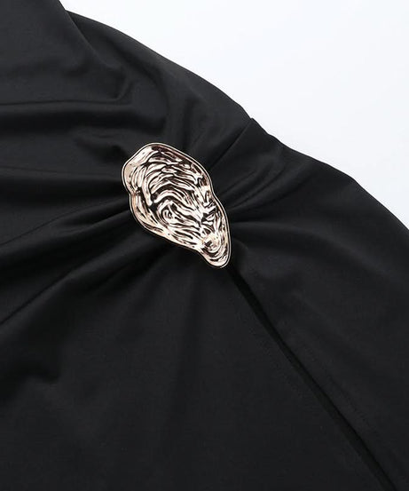 The 'Starlet' Black High-Slit Maxi Dress with Statement Ruched Buckle - Perfect for Fall & Holiday Parties