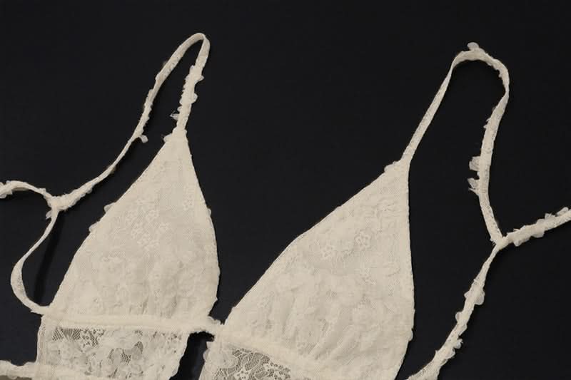 Chic Lace-Up Corset Cami Top - Sultry V-Neck for Fall & Holiday Glam