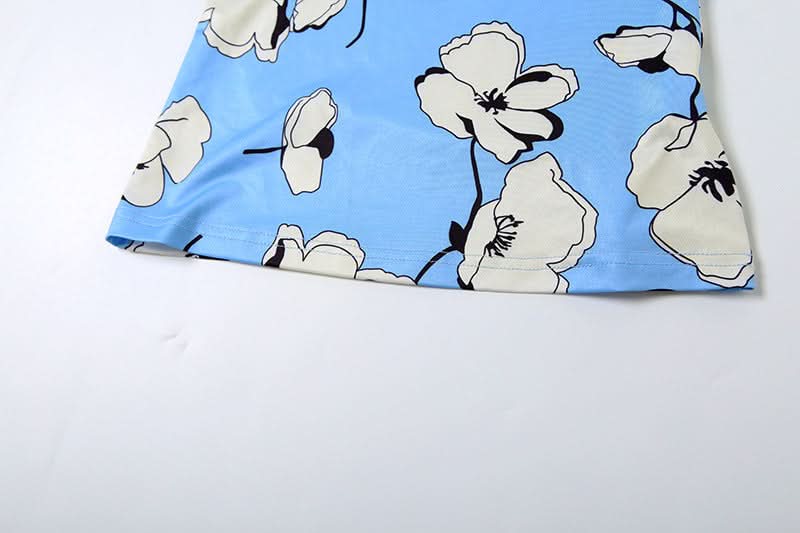 Chic Sky Blue Floral Tube Top - Versatile Strapless for Fall Layering & Resort Style