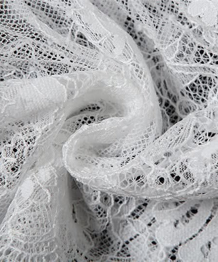 Chic White Lace Ruffle Tube Top | Trendy Y2K Coquette Cropped Cami for Fall Layers & Vacations