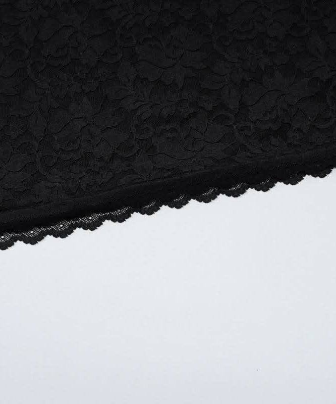 Autumn Allure: Black Lace Halter Bodycon Mini Dress - Your Chic Go-To for Fall & Holiday Parties