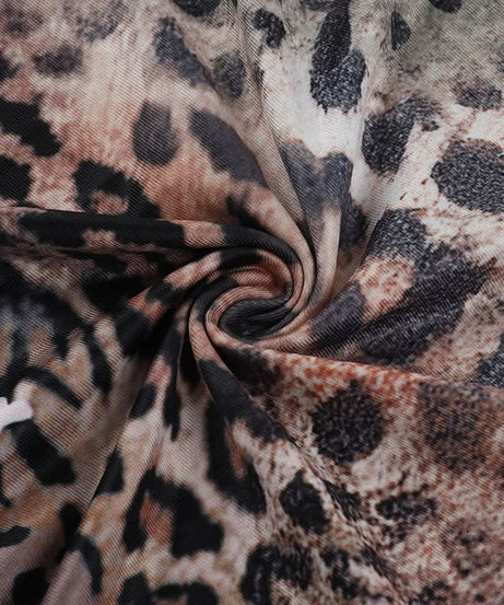 Fierce Fall Glam: Animal Print Cutout Maxi Set - Strapless Top & Skirt for Holiday Nights