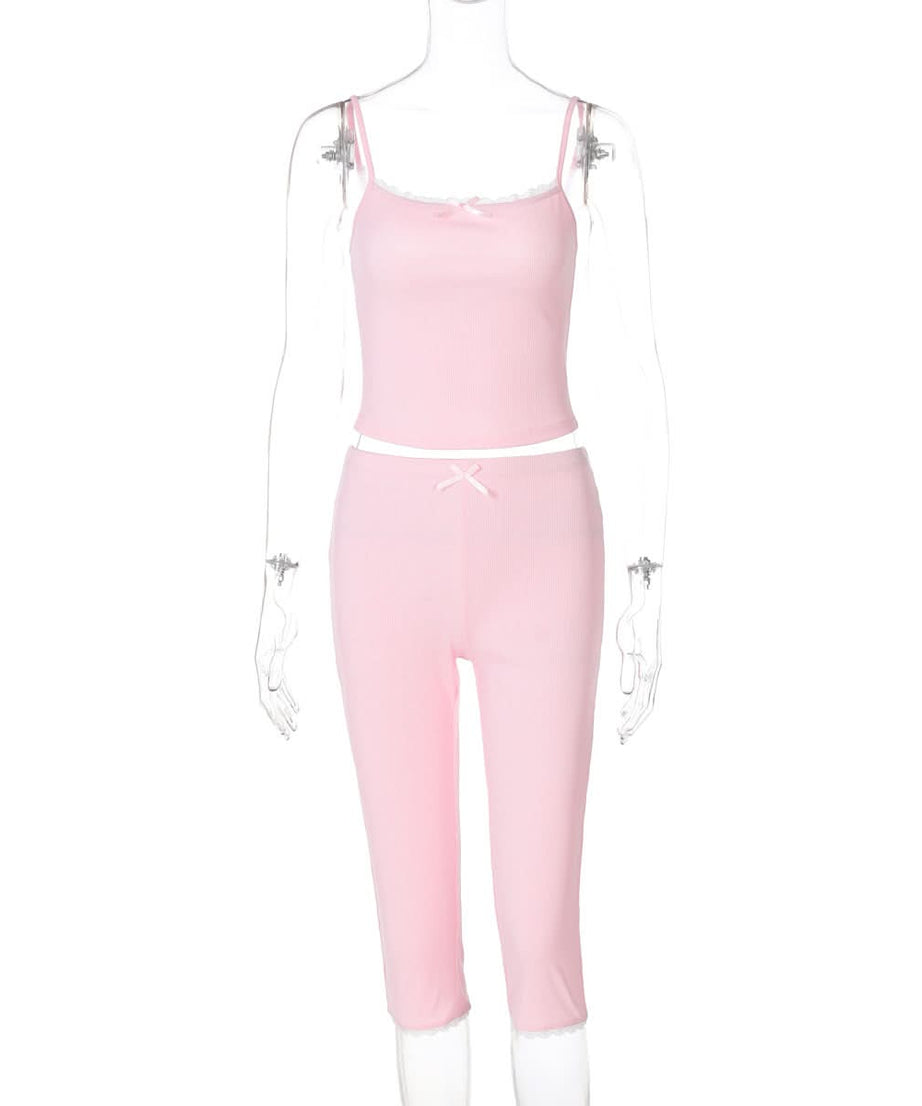 Dreamy Pink Ribbed Cami & Capri Loungewear Set | Cozy Fall Comfort with Lace & Bows