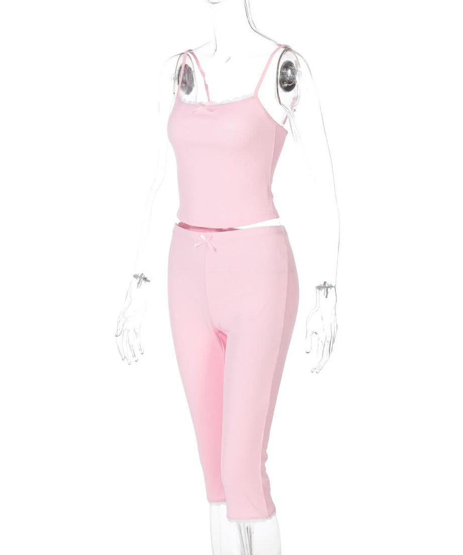 Dreamy Pink Ribbed Cami & Capri Loungewear Set | Cozy Fall Comfort with Lace & Bows