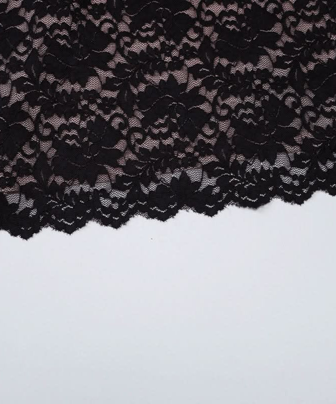 Sophisticated Black Lace Halter V-Neck Maxi Dress - Elegant Fall & Holiday Party Ready