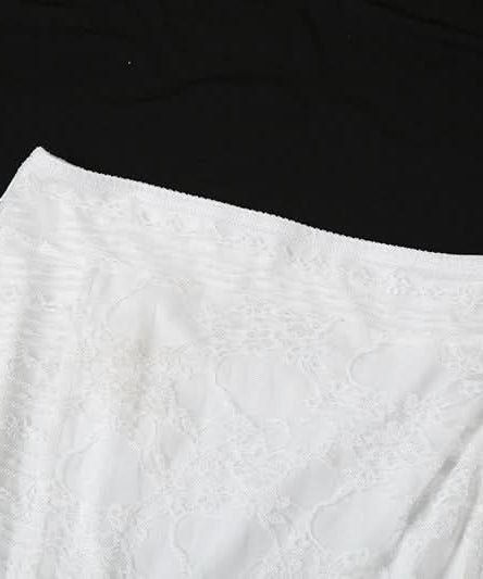 Fall Elegance: White Lace Mermaid Maxi Skirt with Cascading Ruffle - Perfect for Holiday Chic