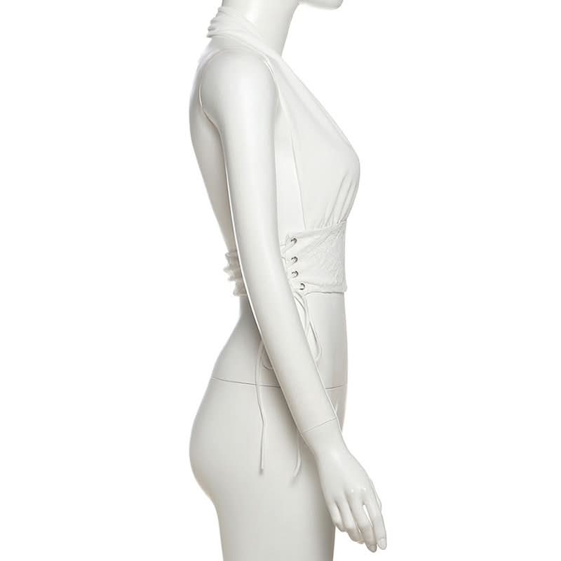 Sultry Black Lace Halter Crop Top – Your Perfect Pick for Fall Nights & Party Season