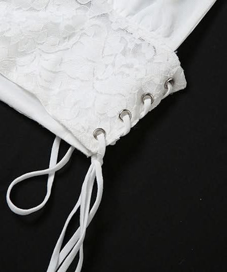 Sultry Black Lace Halter Crop Top – Your Perfect Pick for Fall Nights & Party Season