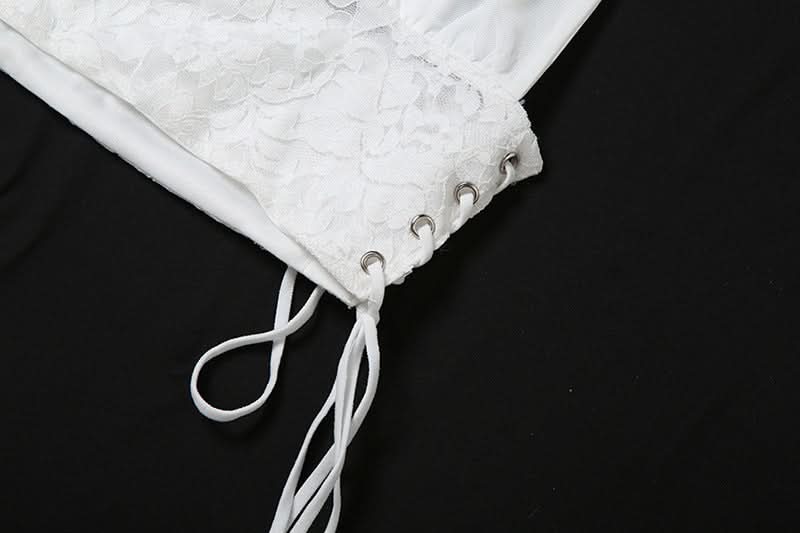 Sultry Black Lace Halter Crop Top – Your Perfect Pick for Fall Nights & Party Season