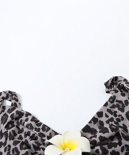 Chic Wild Bloom Leopard Print Strapless Bandeau Bikini Top – Your Fall & Winter Getaway Essential