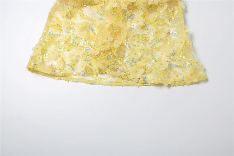 Dazzling Daisy Delight: Yellow Floral Sequin Strapless Top – Your Fall Party Statement