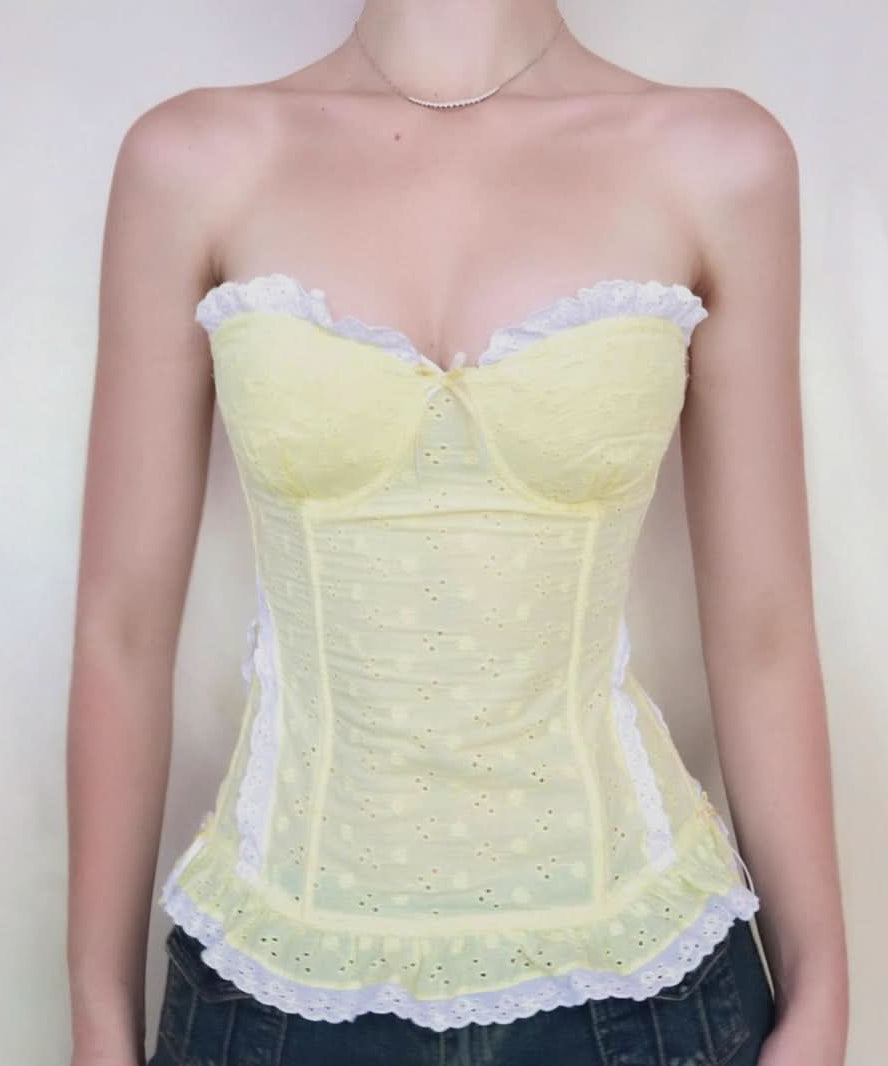 Dreamy Yellow Eyelet Bustier Top - Sweetheart Ruffle Corset for Chic Fall Style & Holiday Charm
