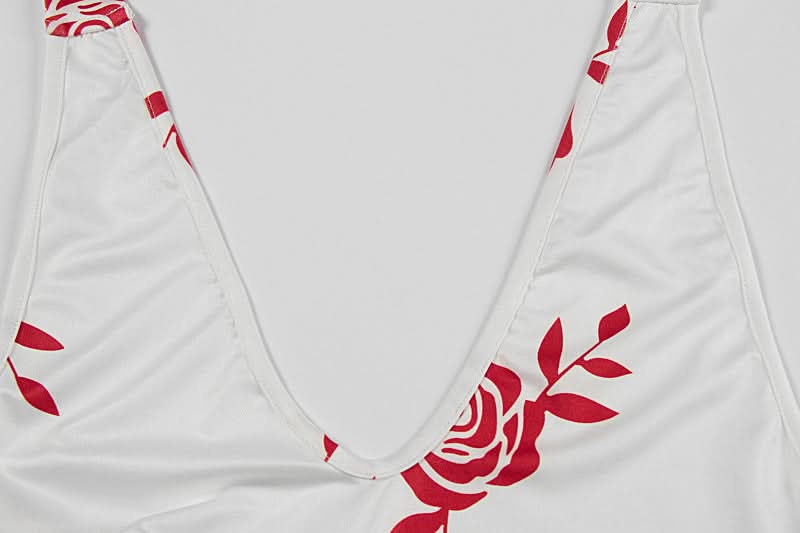 Chic Rose Print Halter Maxi Dress with Slit - Your Fall Vacation & Date Night Essential