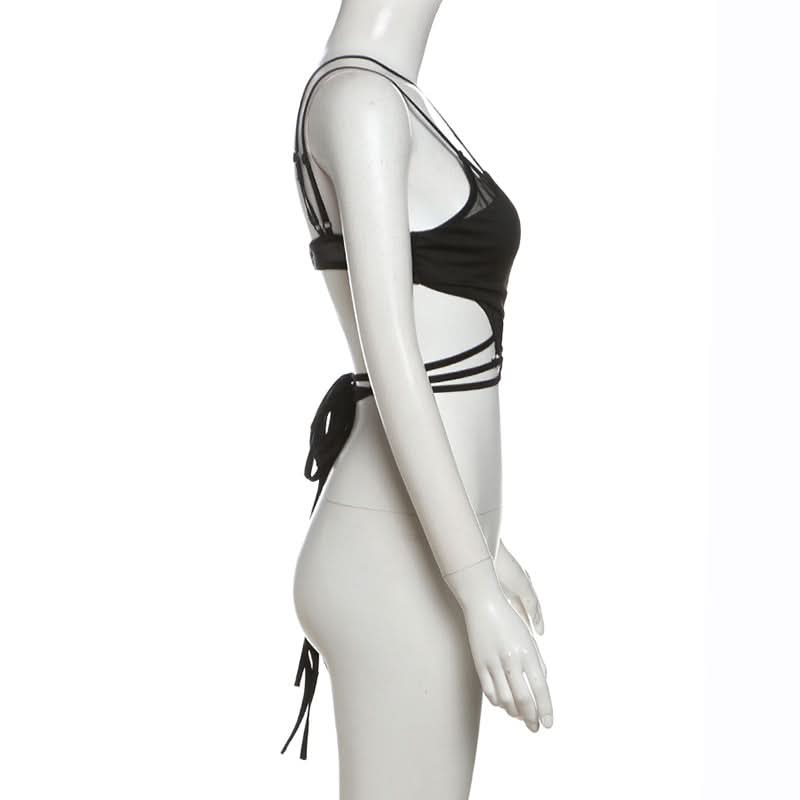 Y2K Edgy Cut Out O-Ring Strappy Crop Top - Your Go-To for Fall Parties & Club Nights