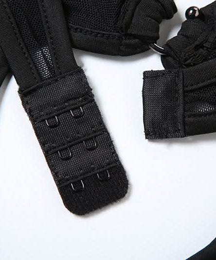 Y2K Edgy Cut Out O-Ring Strappy Crop Top - Your Go-To for Fall Parties & Club Nights