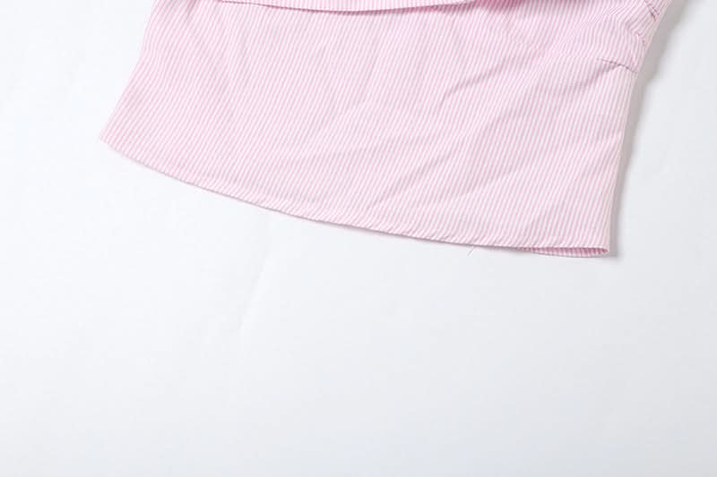 Chic Striped Halter Crop Top with Preppy Collar - Effortless Fall Transition Style