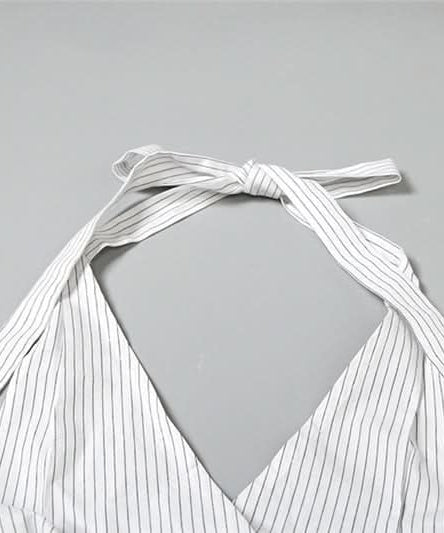 American Chic: Striped Halter Bow Top with Lace Trim – Effortless Fall Transition Style