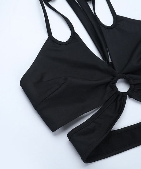 Trendy O-Ring Cut-Out Halter Crop Top & Flare Pant Set - Chic Black for Fall Nights