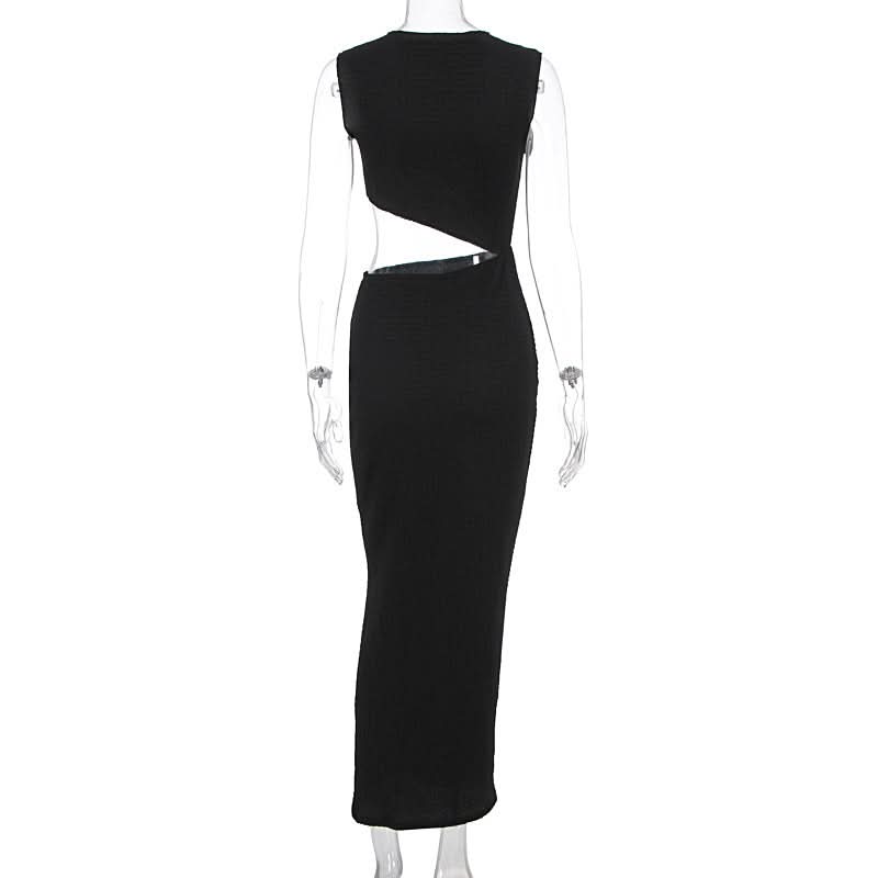 Sultry Black Ribbed Cut-Out Maxi Dress – Your Go-To for Fall Nights & Holiday Events